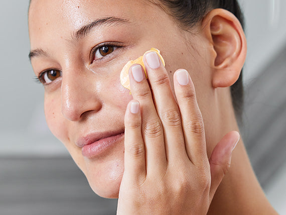 The Age-Defying Double Moisture with Q10 Cream-How to Use
